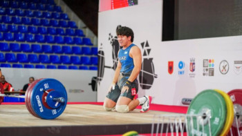 Фотография к новости: Ауыр атлетикадан жасөспірімдер жарады