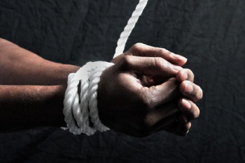 Фотография к новости: Адам саудасының құрбаны болмас үшін нені білу қажет?