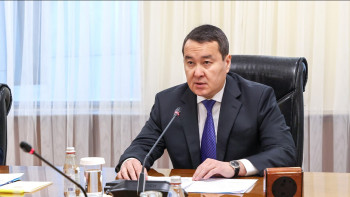 Фотография к новости: Халықты азық-түліктің бағасын тұрақтандыру мәселесі толғандырып отыр – Смайылов