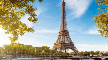 Фотография к новости: Эйфель мұнарасының жанына оның көшірмесі орнатылады