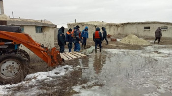 Фотография к новости: Неге жыл сайын азаматтарымызды қиын жағдайда қалдырамыз? – Депутат су тасқыны туралы айтты