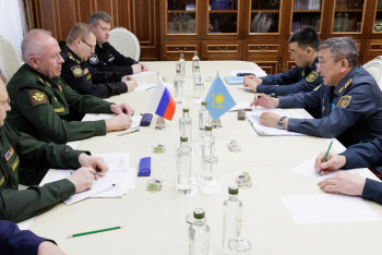 Фотография к новости: Қорғаныс министрінің орынбасары жұмыс сапарымен Мәскеуге барды
