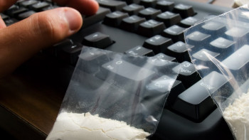 Фотография к новости: Маңғыстауда есірткі жарнамалаған 15 сайт бұғатталды