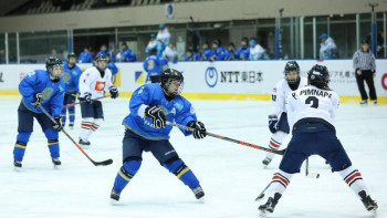 Фотография к новости: Хоккейден Қазақстан әйелдер құрамасы әлем чемпионатына қатысады