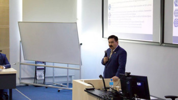 Фотография к новости: Студенттерге Әлемдік және дәстүрлі діндер көшбасшыларының съезі туралы дәріс оқылды