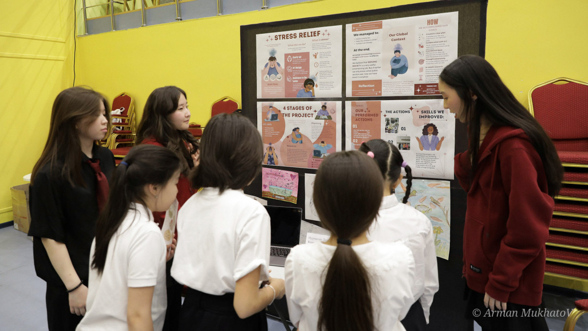  Арман Мухатов  