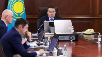 Фотография к новости: Үкімет «жетілген» мұнай кен орындарының одан әрі игерілуін қолдайды