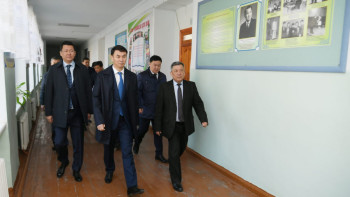 Фотография к новости: Сатыбалды Түркістандағы проблемалық нысандарды аралады