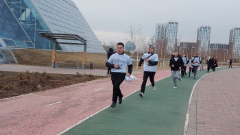 Фотография к новости: Елордалықтар Денсаулық күнін жүгірумен бастады
