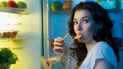 Дәрігер "қарынды аштыра беретін" азық-түліктерді атады