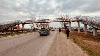 Фотография к новости: Республикалық трассаларда жаяу жүргіншілер өткелдері салынды