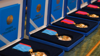 Фотография к новости: «Қазақстан халық әртісіне» төленетін үстемеақы екі есе ұлғаяды