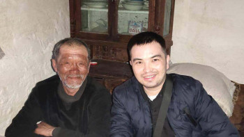 Фотография к новости: Бір-бірін 30 жыл көрмеген әке мен бала