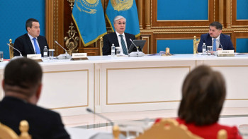 Фотография к новости: Тоқаев: Ғылымның түрлі саласын қаржыландыруда өте үлкен теңсіздік бар