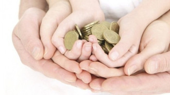 Фотография к новости: Депутаттар әр балаға 70 мың теңгеден жәрдемақы тағайындауды ұсынды