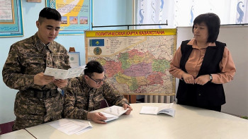 Фотография к новости: Борышын өтеген сарбаздар 73 ЖОО-да тегін оқи алады