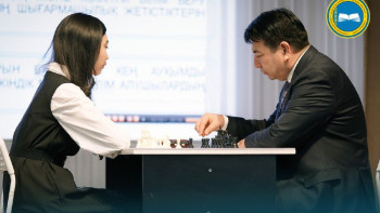 Фотография к новости: Еліміздің оқушылары бір уақытта шахмат ойнады