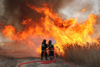 Астанада әуежай жақ өртке оранды