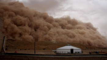 Фотография к новости: Моңғолия мен Қытайдағы шаңды дауыл Токиоға жетті