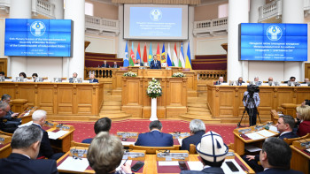 Фотография к новости: Әшімбаев: ТМД елдеріндегі жоғары оқу орындарында қазақ тілін оқытуды қолдаймыз