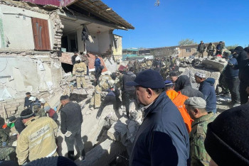 Фотография к новости: Жаңаөзендегі жарылыс: Үш пәтер қираған