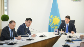 Фотография к новости: Сатыбалды: Жанар-жағармайдың сыртқа сатылуын шектеу керек