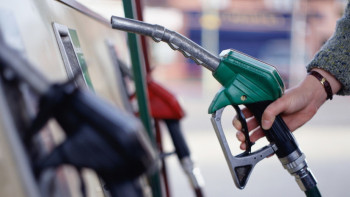 Фотография к новости: Түркістан. Жанар-жағармай мен сұйытылған газдың қоры жеткілікті