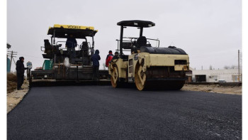 Фотография к новости: Биыл Қаратау ауданында 70 көшеге асфальт төселеді