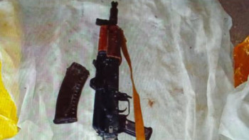 Фотография к новости: Жамбыл облысында атыс қаруы мен оқ-дәрілер сақталған орын табылды