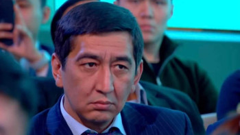 Фотография к новости: Депутат: «Астарлы ақиқат» дегендерді жабу керек