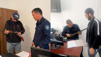 Фотография к новости: Түркістан облысының тұрғындары 50-ге жуық қару тапсырды