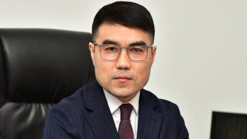 Фотография к новости: Жұмысын тиімсіз атқарған мемқызметшілердің лауазымы төмендетіледі