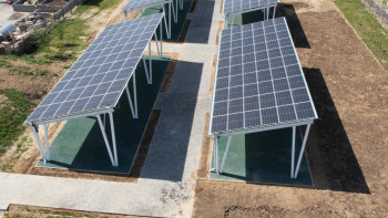 Фотография к новости: Мектепте күннен қуат алатын электр станциясы іске қосылды