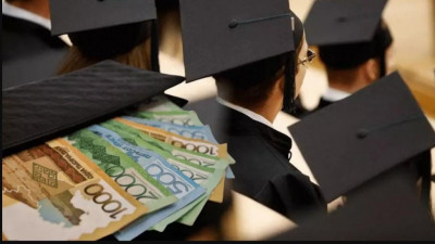 17,4 млн. Студенттерге заңсыз стипендия берген директор ұсталды