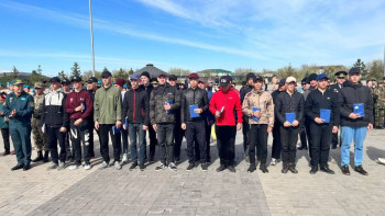 Фотография к новости: Жастар борышын өтеуге Сарыөзекке аттанды