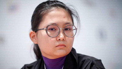 “Уақыт жоқ”. Бибісара Асаубаева неге қазақша сөйлемейтінін айтты