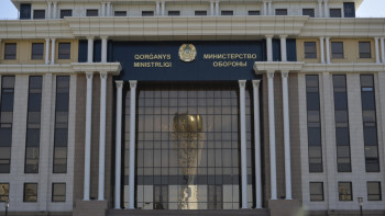 Фотография к новости: Қорғаныс министрінің орынбасары тағайындалды