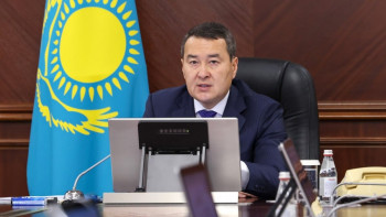 Фотография к новости: Қазақстандықтардың өмір сүру сапасы айтарлықтай жақсаруы тиіс – Әлихан Смайылов