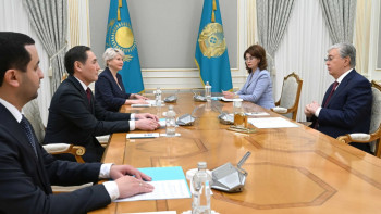 Фотография к новости: Тоқаев Қазақстан халқы Ассамблеясы төрағасының орынбасарларын қабылдады