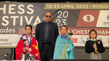 Фотография к новости: Екі оқушымыз шахматтан Әлем чемпионы атанды