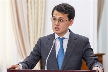 Фотография к новости: Мусин мектептегі интернеттің жайы туралы айтты