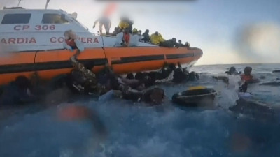 Жерорта теңізінде мигранттар мінген 3 қайық апатқа ұшырады