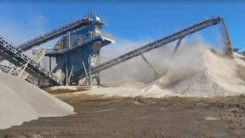 Фотография к новости: ҚазжолҒЗИ ел бойынша 49 қиыршық тас карьерін зерттеді