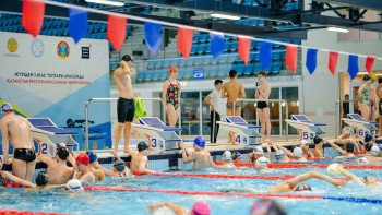 Фотография к новости: Елордада жүзуден қалалық ашық біріншілік басталды