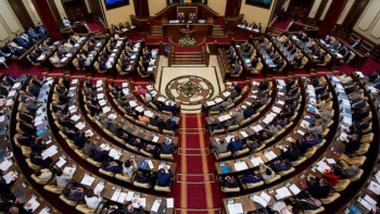 Фотография к новости: Мәжіліске кредиттік тарихтың мәліметтерін алмасуға мүмкіндік беретін заң таныстырылды