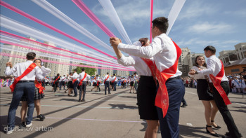 Фотография к новости: Мектеп бітіру кеші мен сыйлыққа ақша жинауға рұқсат беріле ме?