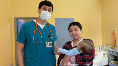 7 айлық нәрестенің бауыры алмастырылды