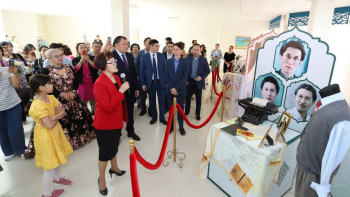 Фотография к новости: «Жорға» би ансамблі 25 жылдық мерейтойын атап өтті