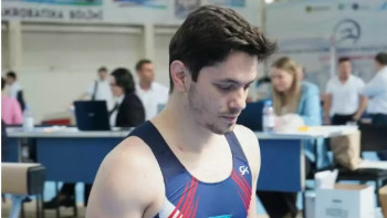 Фотография к новости: Мұсабаев батуттағы гимнастикадан жазғы спартакиадада алтын медаль алды