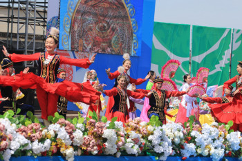 Фотография к новости: Жетісулықтар Қазақстан халқының бірлігі күнін тойлап жатыр